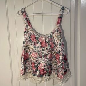 Circa 2000 cottage core romantic y2k polyester lace trim tank top size medium.